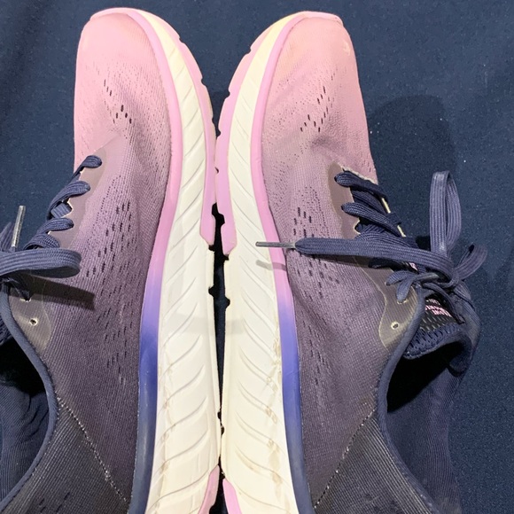 Hoka One One Womens Cavu 2 Purple Running Shoes Sneakers Size 8 - Picture 2 of 12